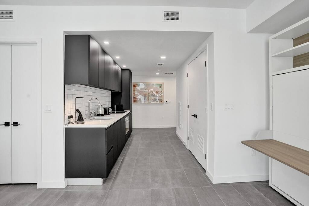 Miami High Town View 1610 Apartment ภายนอก รูปภาพ
