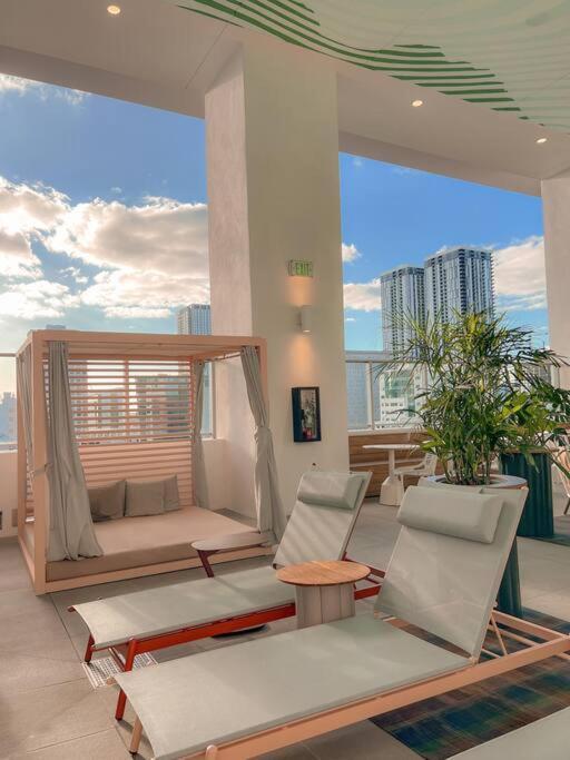 Miami High Town View 1610 Apartment ภายนอก รูปภาพ